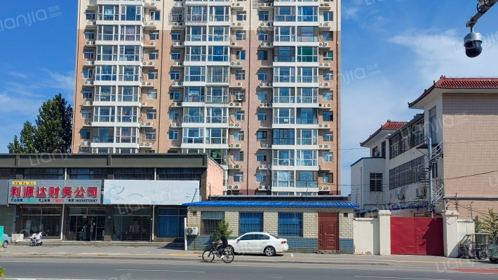 怡园小区外景图