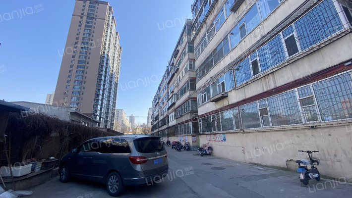 省农资宿舍外景图