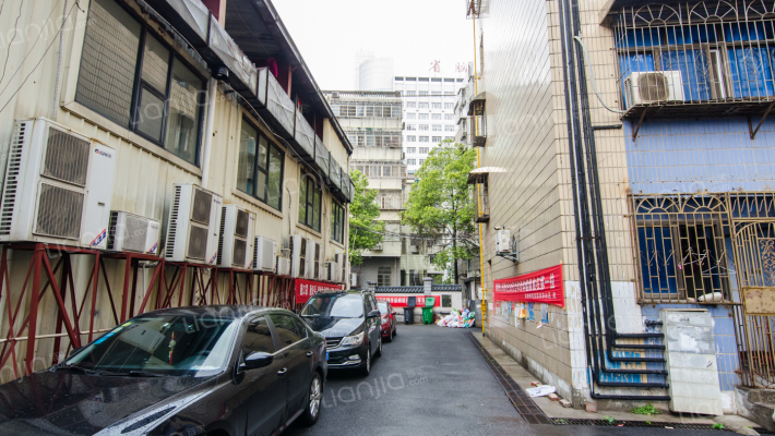 乡镇公寓外景图