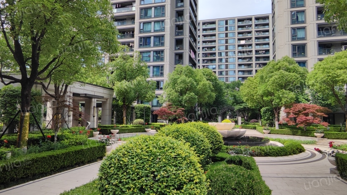 融创玖樟台外景图