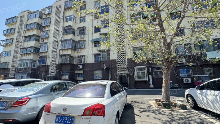 肉联厂宿舍外景图