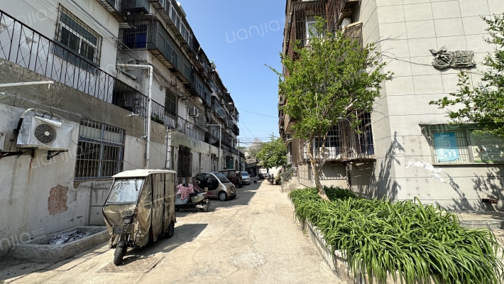 栖凤小区外景图