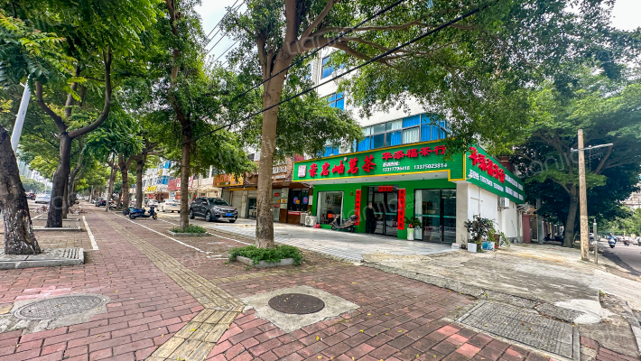 邮电局住宅楼外景图