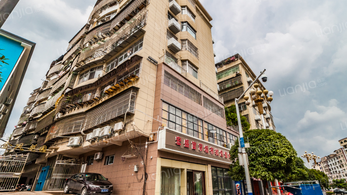 金凤花园外景图