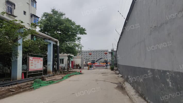 西航三校小区外景图