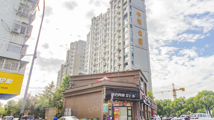 中梁金座外景图