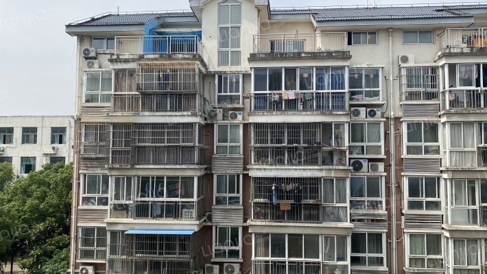 星辉小区外景图