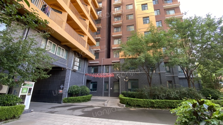 新秀天成外景图