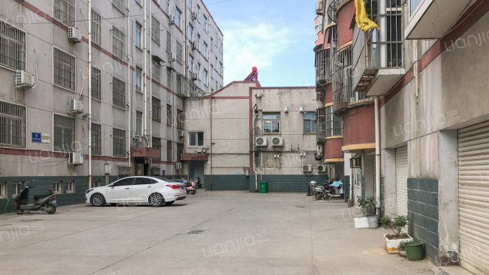 宇龙小区外景图