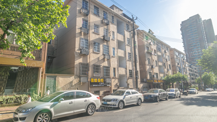 杨思岭路169号外景图