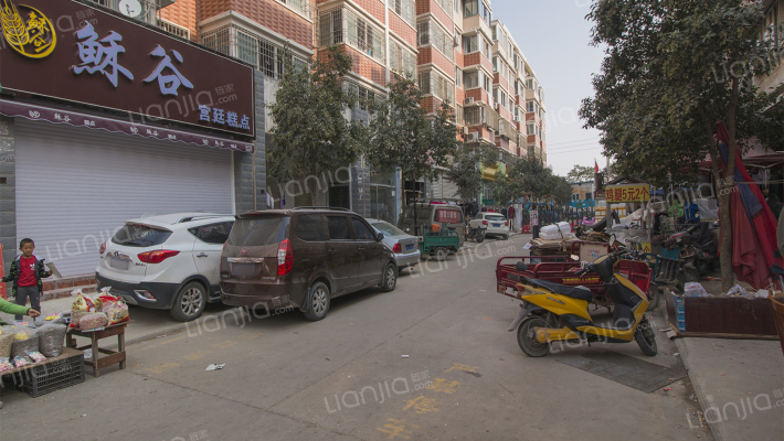 刘南岗逸泉小区外景图
