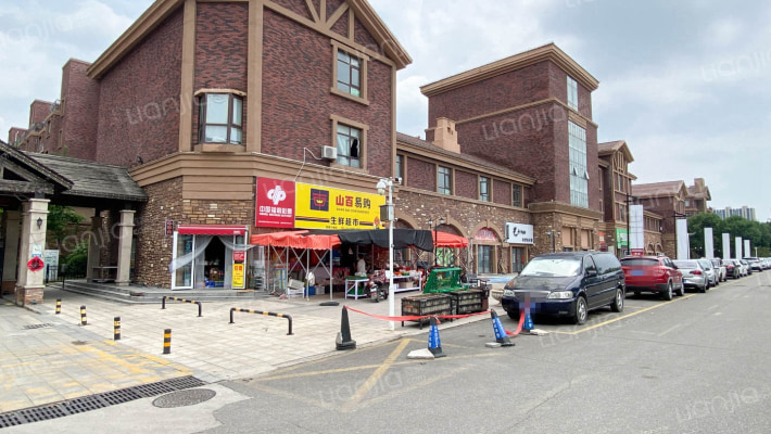 美国小镇外景图