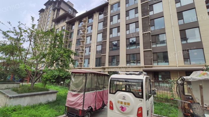 书香世家B区外景图