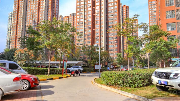 世和小区合欢苑外景图