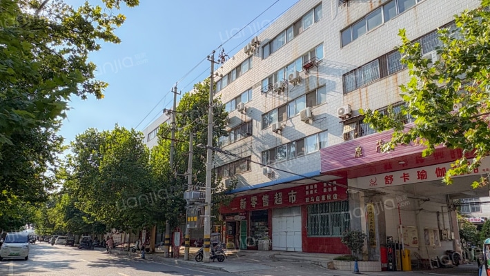 康茂工艺品有限公司住宅楼外景图