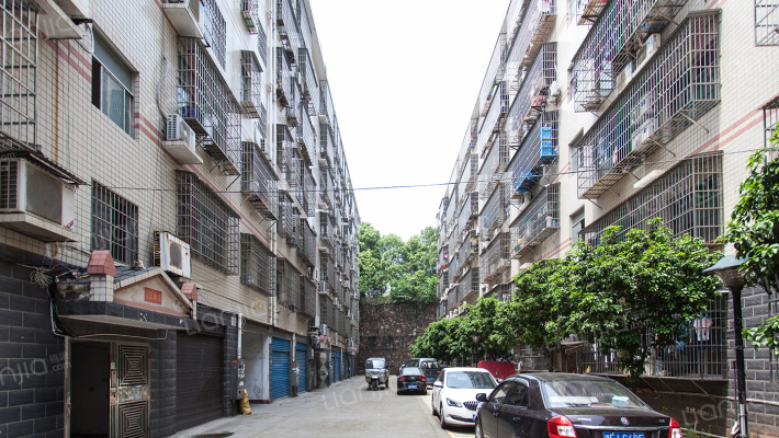 财源小区外景图