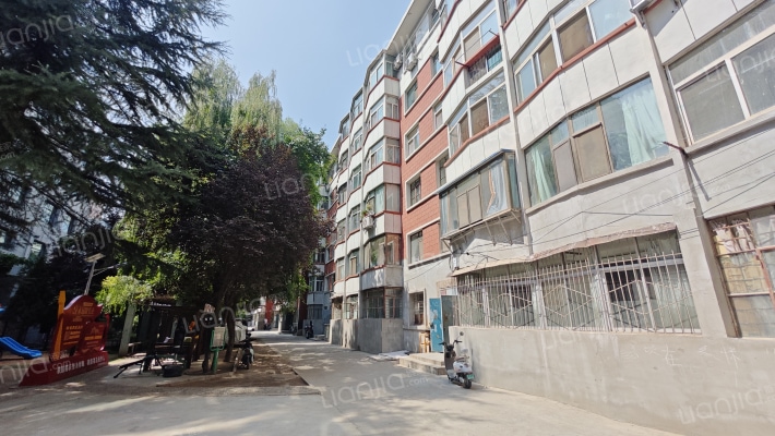 兰州市第七中学家属院外景图