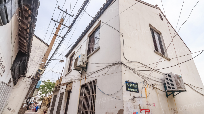 八字桥弄外景图