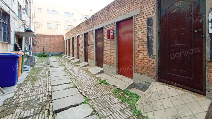 中牟县司法局家属院外景图