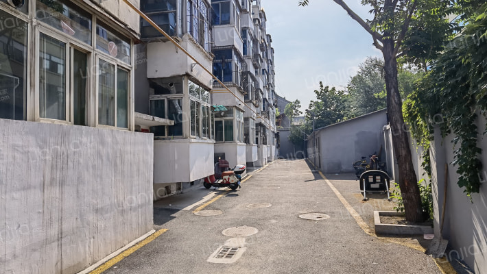 环卫队宿舍外景图