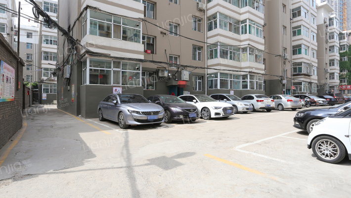 面粉一厂宿舍外景图