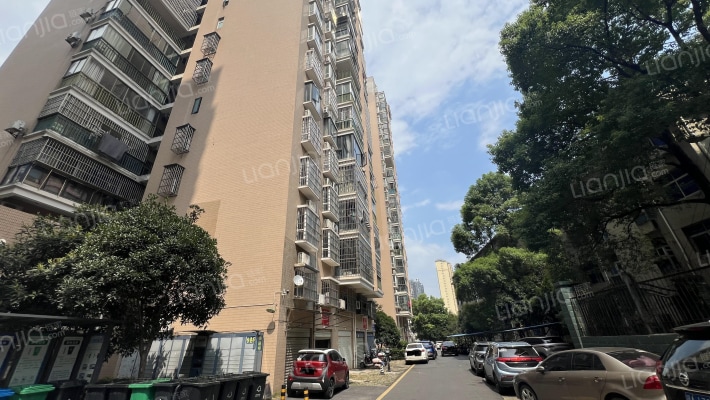 振泰公寓外景图