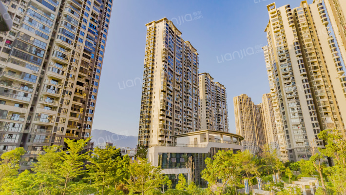 琴亭湖畔外景图