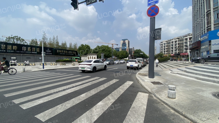 通和伟星翡翠印外景图