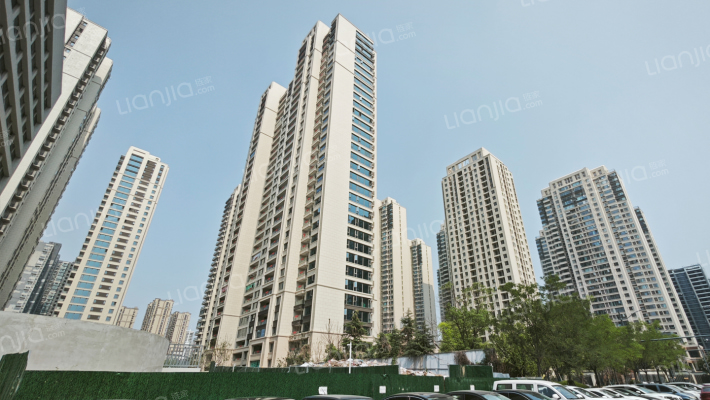 万科·山河道二期外景图