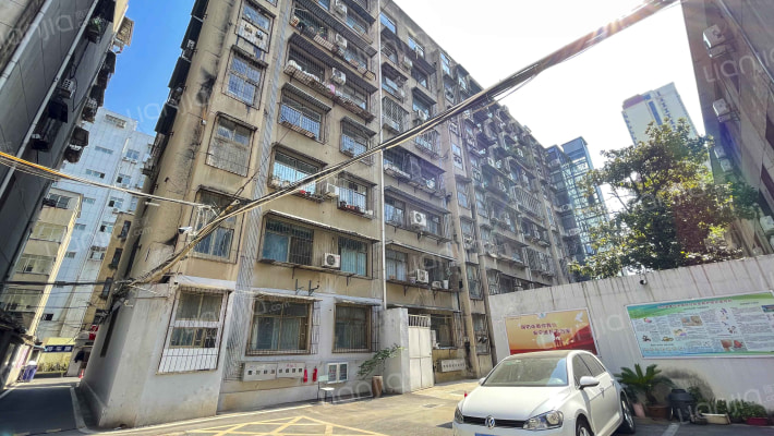 市高级技校职教小区外景图