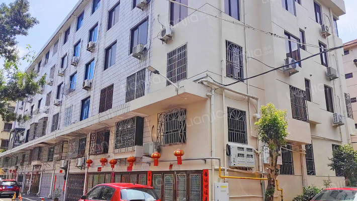 登云路86弄外景图