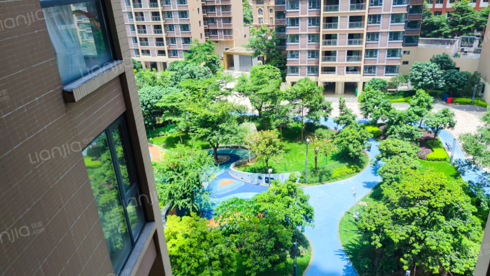 隆源学府外景图