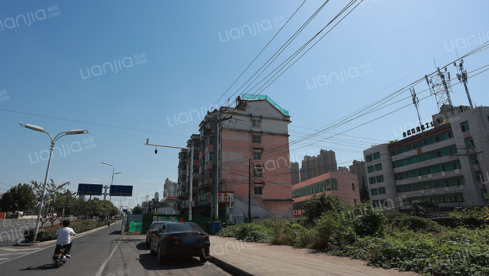 鑫德商住楼外景图