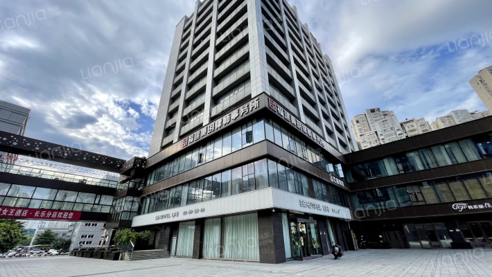 正源财富广场外景图