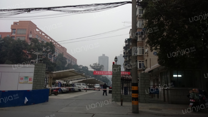 中国电子科技集团公司第十研究所职工宿舍外景图