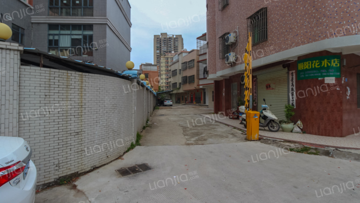 锦联世纪大厦外景图