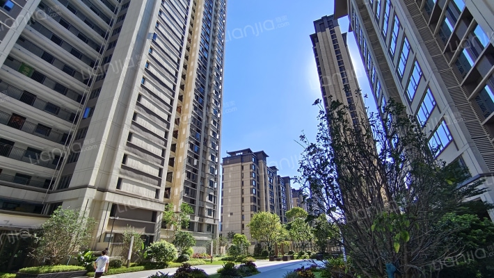 保利首开云禧外景图