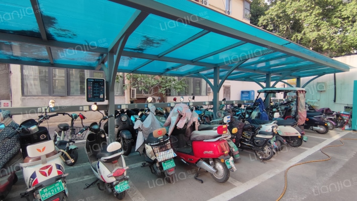 经五路36号院外景图