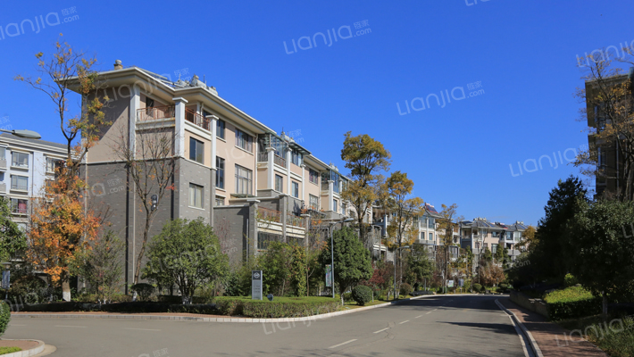 白龙潭俊园浣园外景图