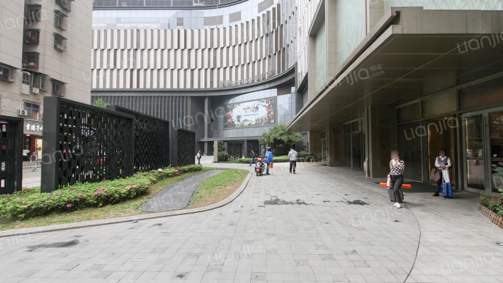 华远国际公寓外景图