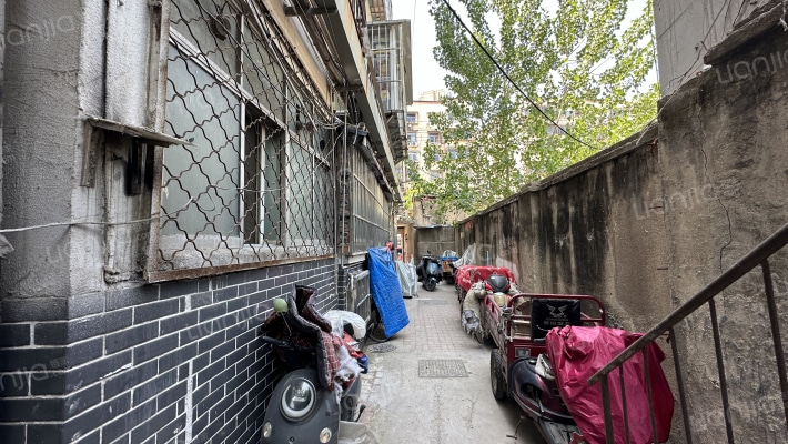 民主南路199号外景图