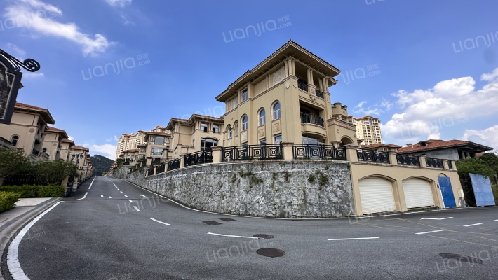 百花山庄外景图