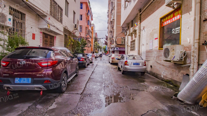 南马小区外景图