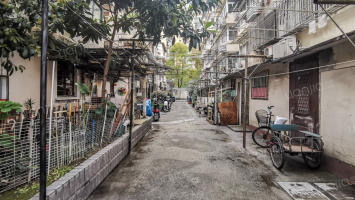 南塘浜路93弄外景图