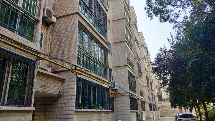 长建小区外景图