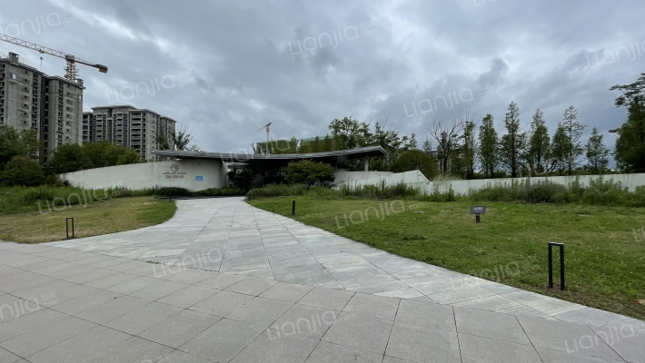 融创·云湖十里外景图