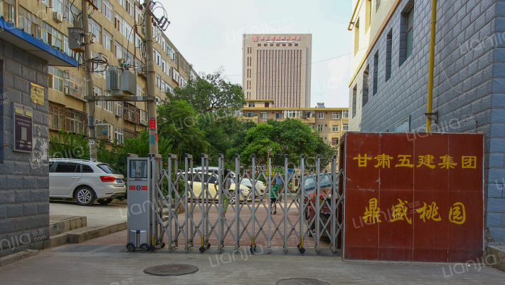 省五建小区外景图