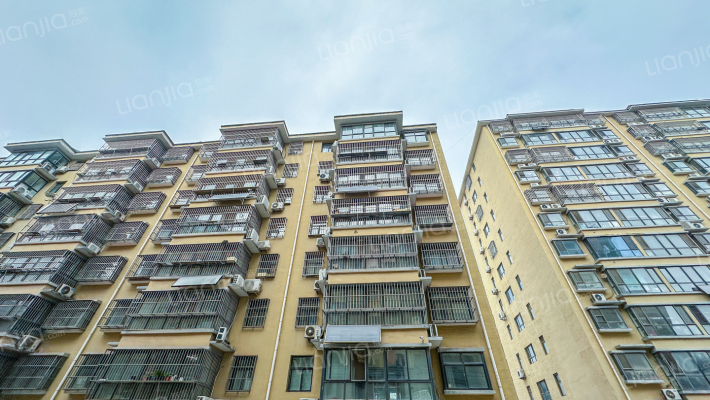 鑫和苑小区外景图