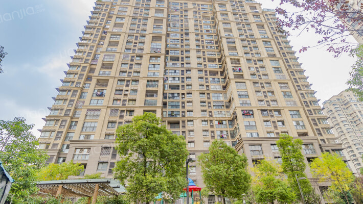 绿地世纪城一期外景图