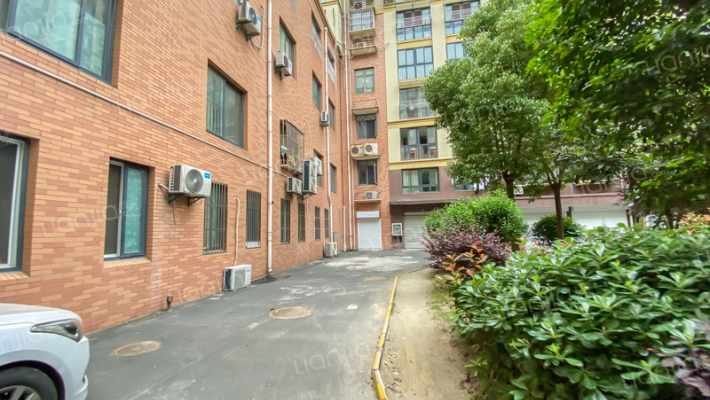 汇金名邸外景图